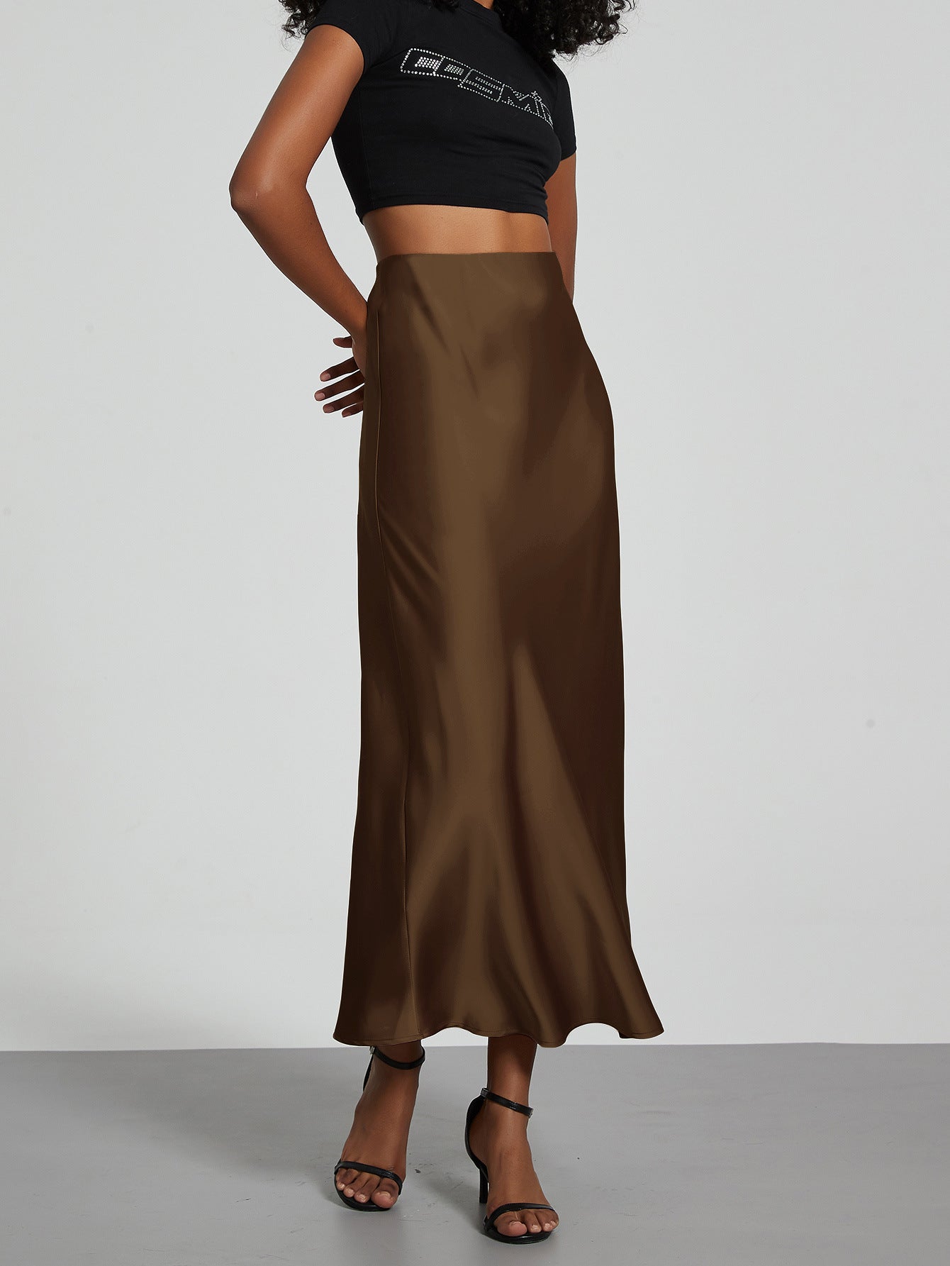 Cross-border women's clothing wholesale European and American style fashion temperament satin texture skirt Joker solid color glossy mid-length skirt