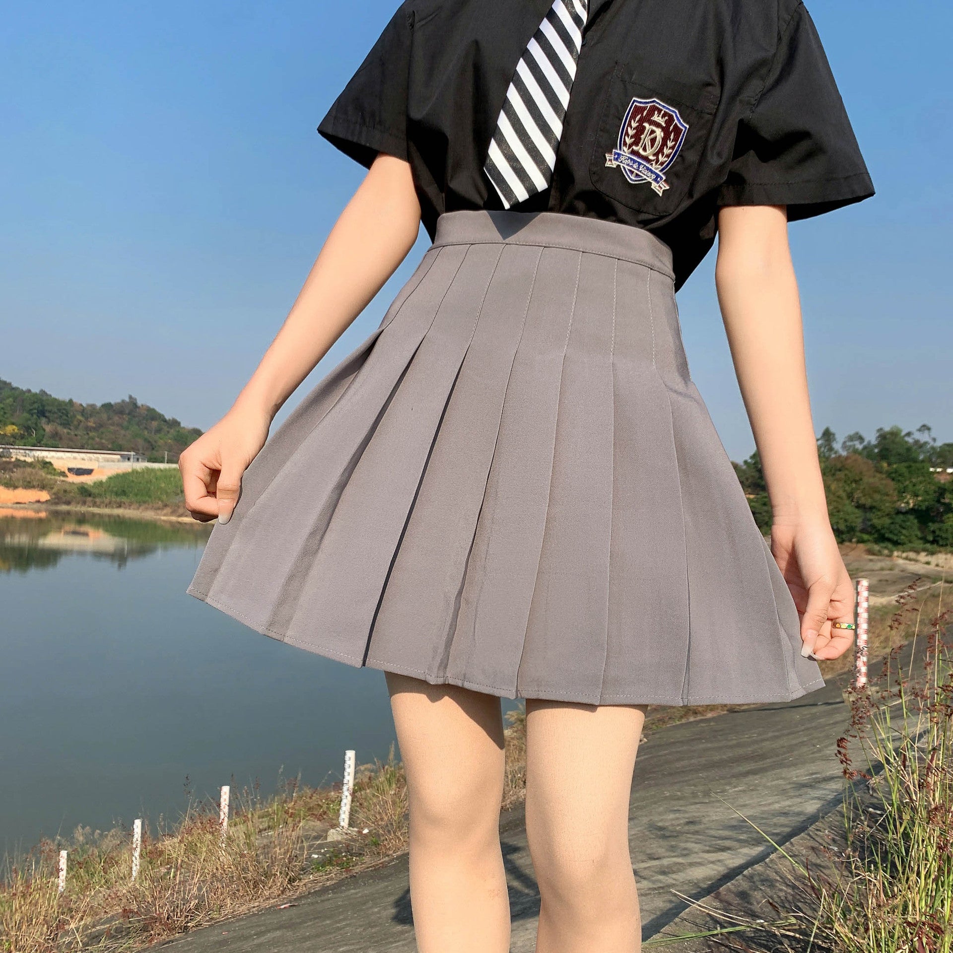 White jk pleated skirt spring and autumn preppy style high waist A- line skirt slimming versatile skirt women's gray short skirt
